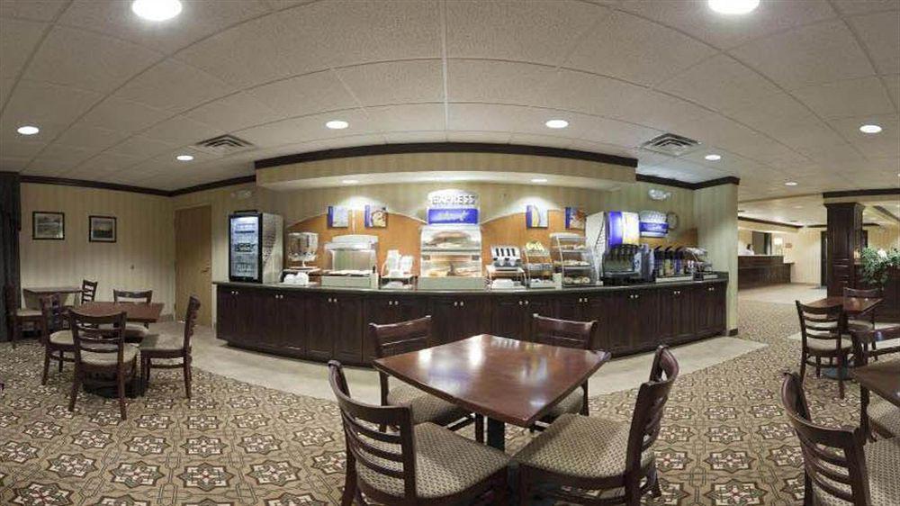 Holiday Inn Express Greensburg By Ihg Exterior photo